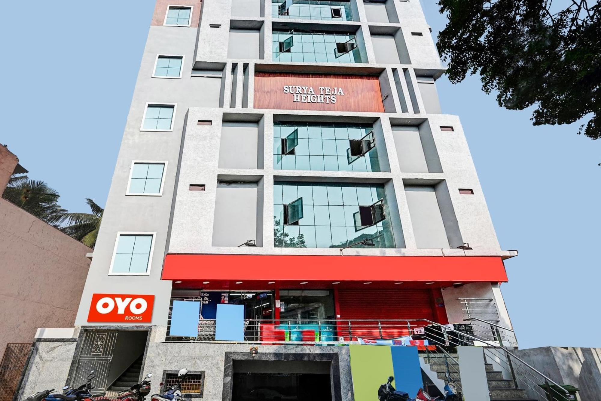 Hotel O Vrk Residency Kurmannapalem Luaran gambar