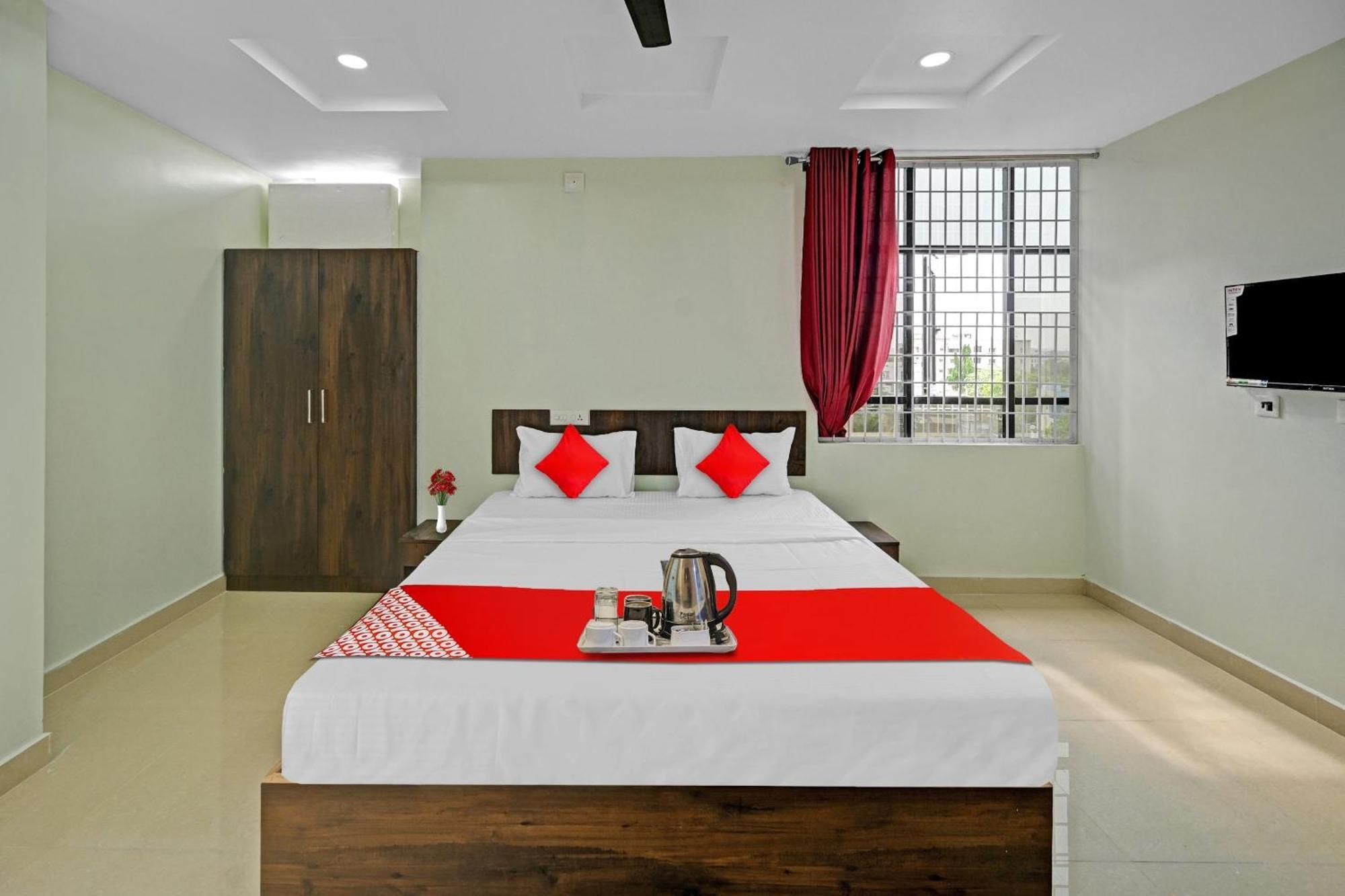 Hotel O Vrk Residency Kurmannapalem Luaran gambar