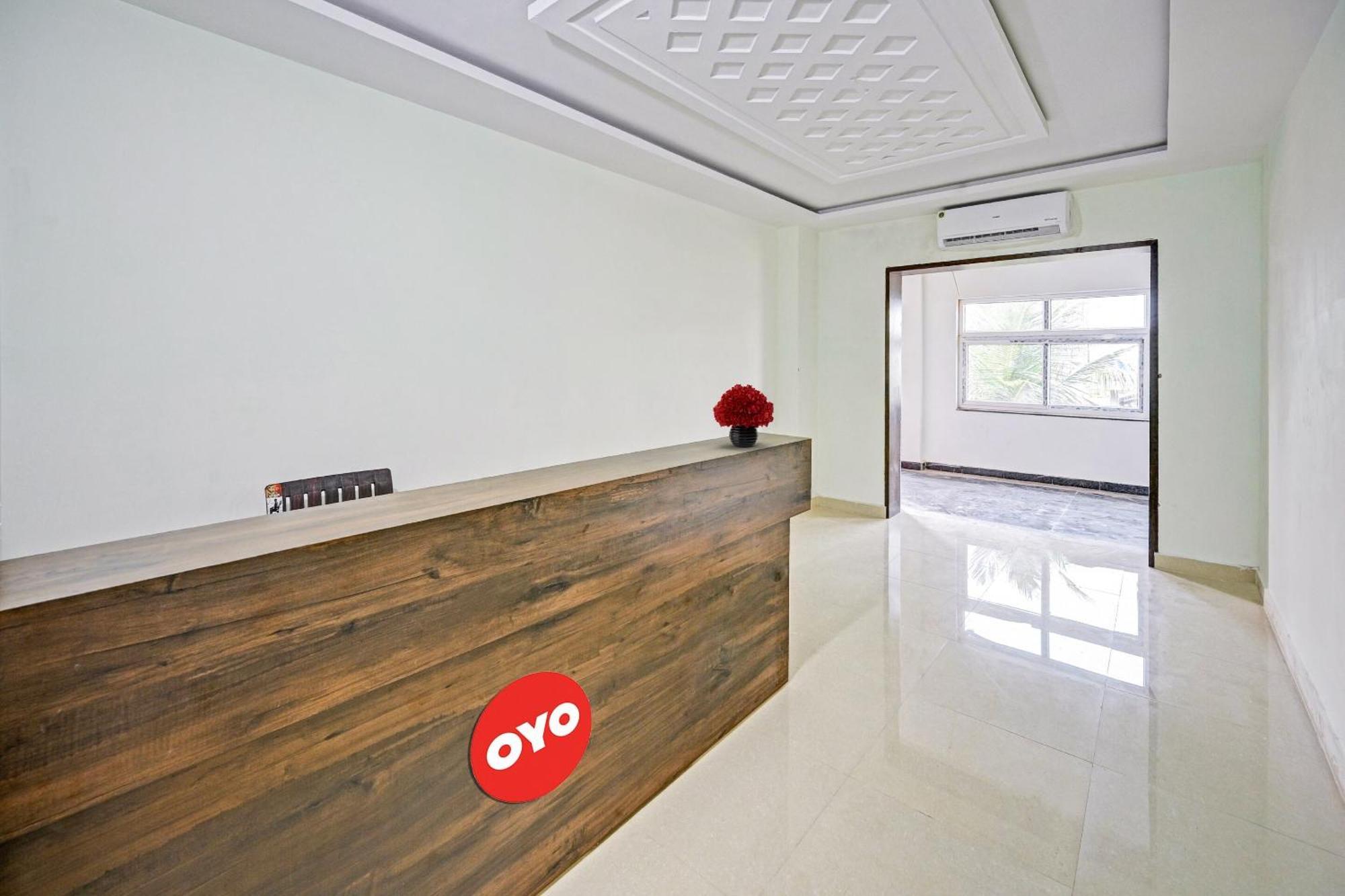 Hotel O Vrk Residency Kurmannapalem Luaran gambar